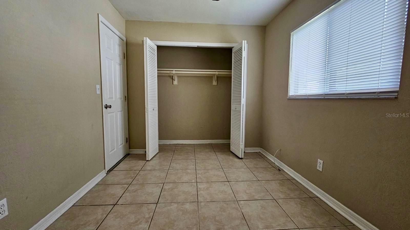 Image 12 of 17 For 3026 Santa Barbara Boulevard