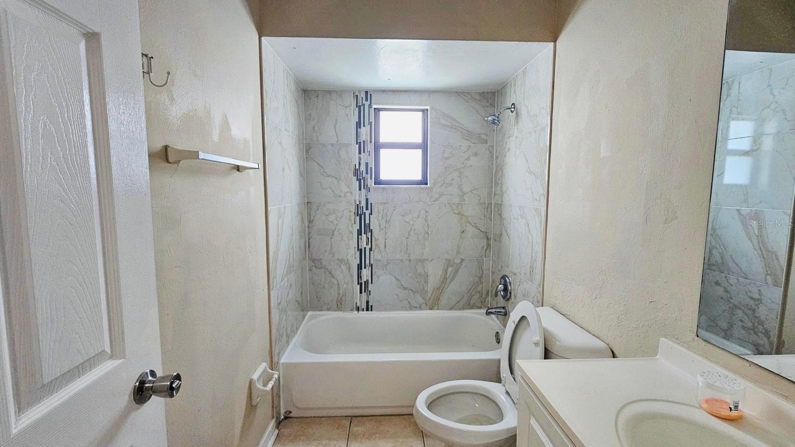 Image 13 of 17 For 3026 Santa Barbara Boulevard