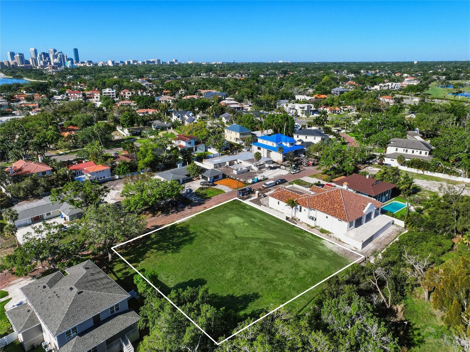 Image 12 of 15 For 300 Rafael Boulevard Ne