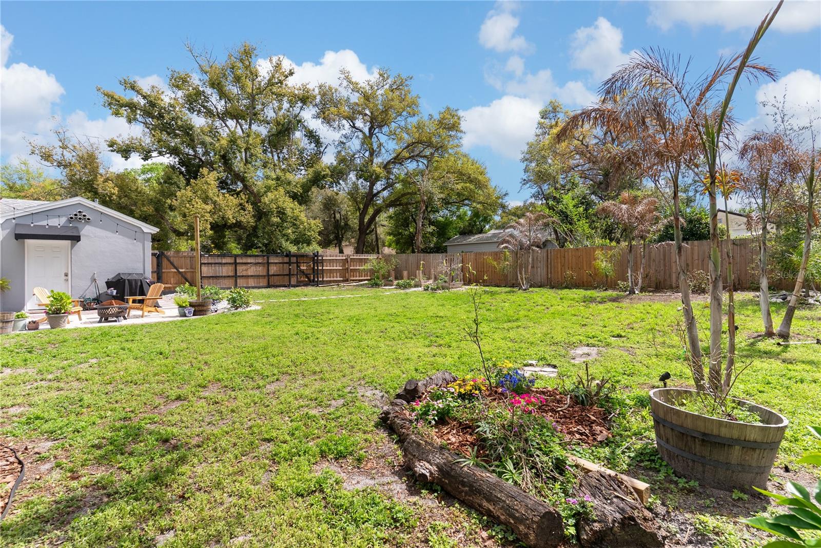 Image 32 of 38 For 1421 Hanna Avenue