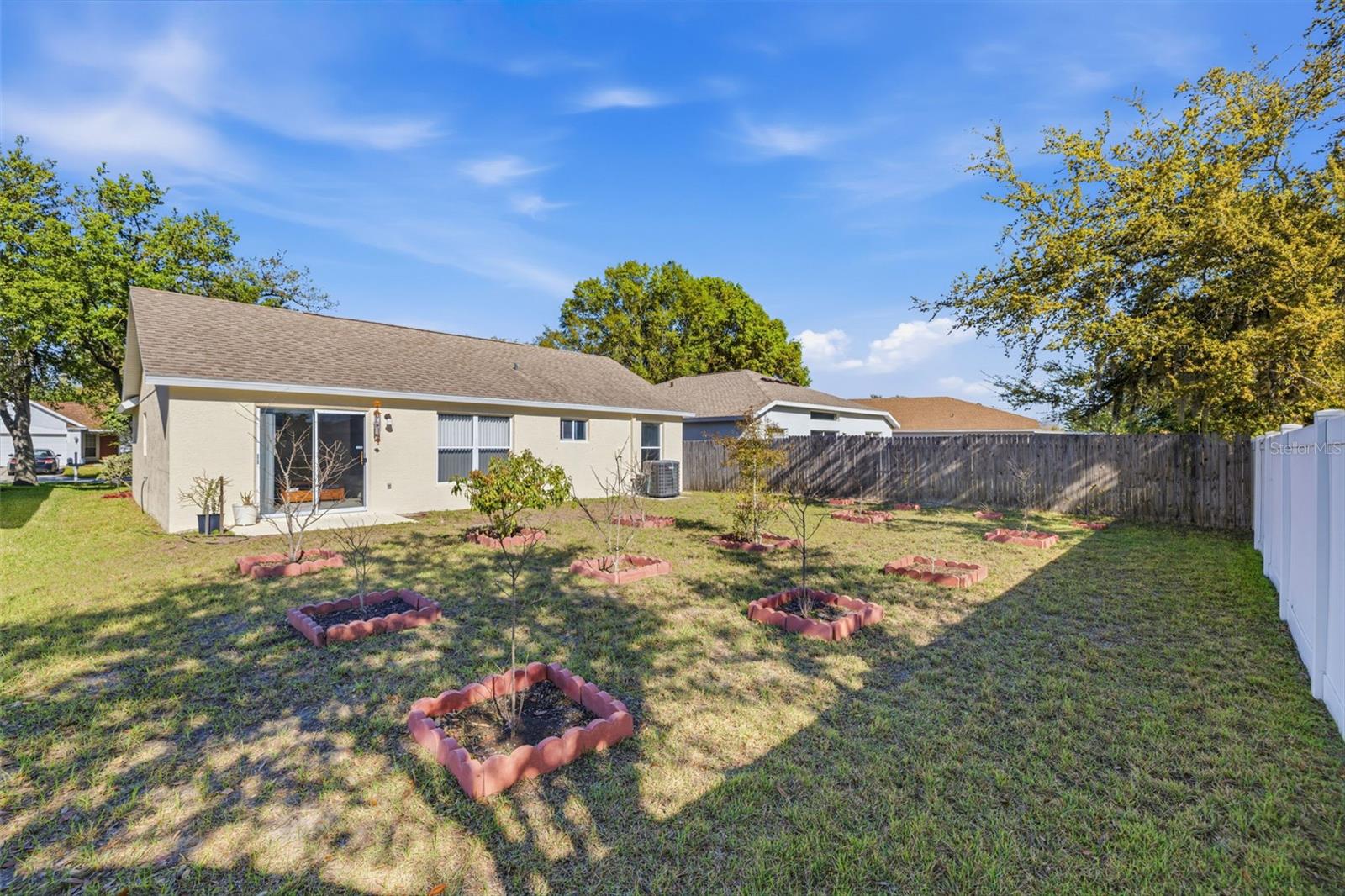 Image 15 of 20 For 12422 Tree Pointe Court