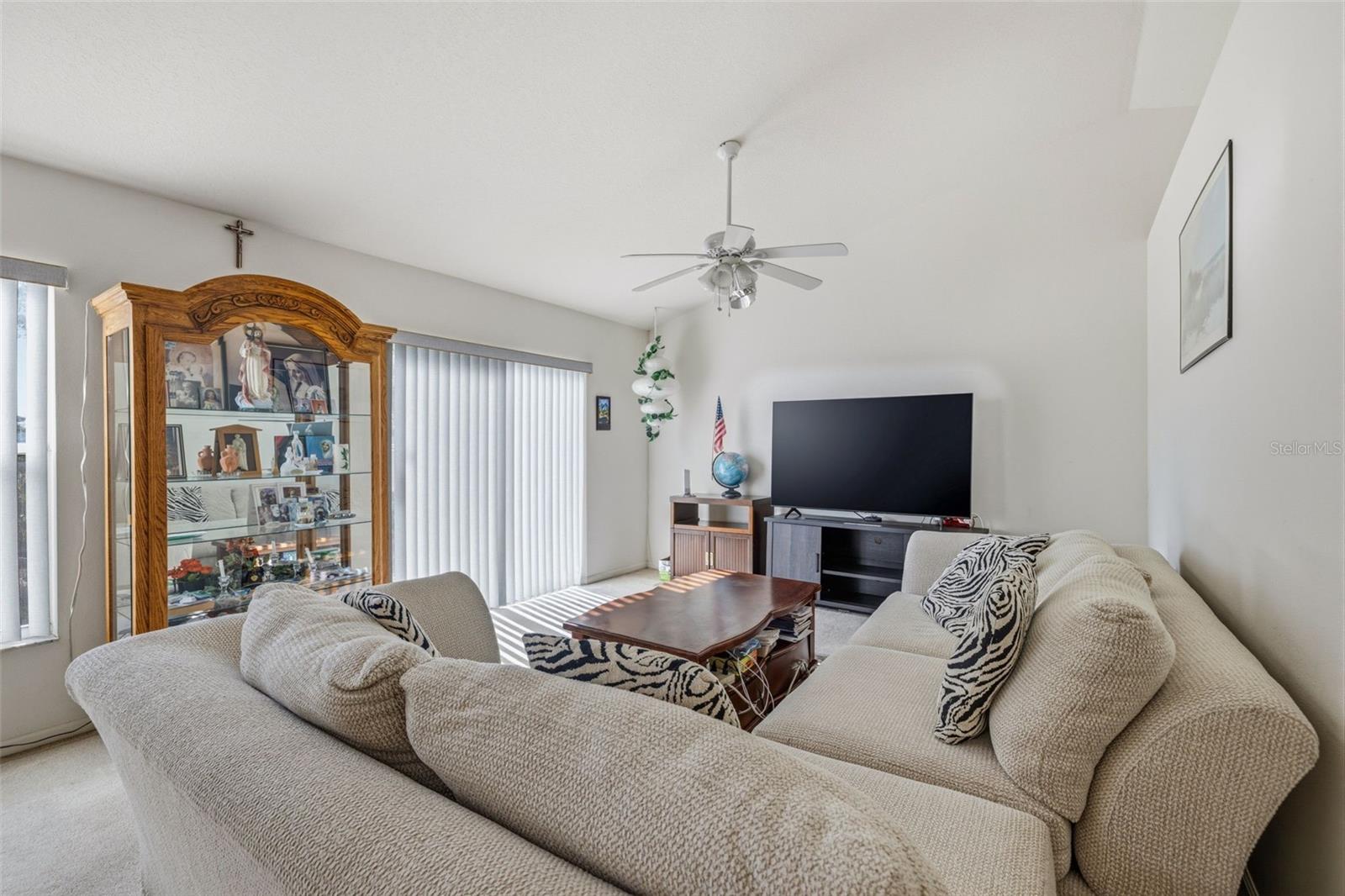 Image 4 of 20 For 12422 Tree Pointe Court