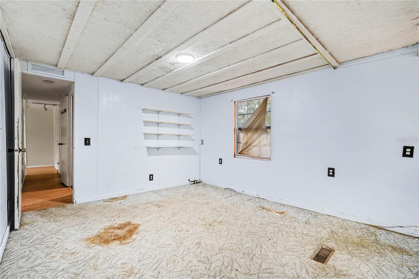 Image 15 of 24 For 24265 Duffield Road