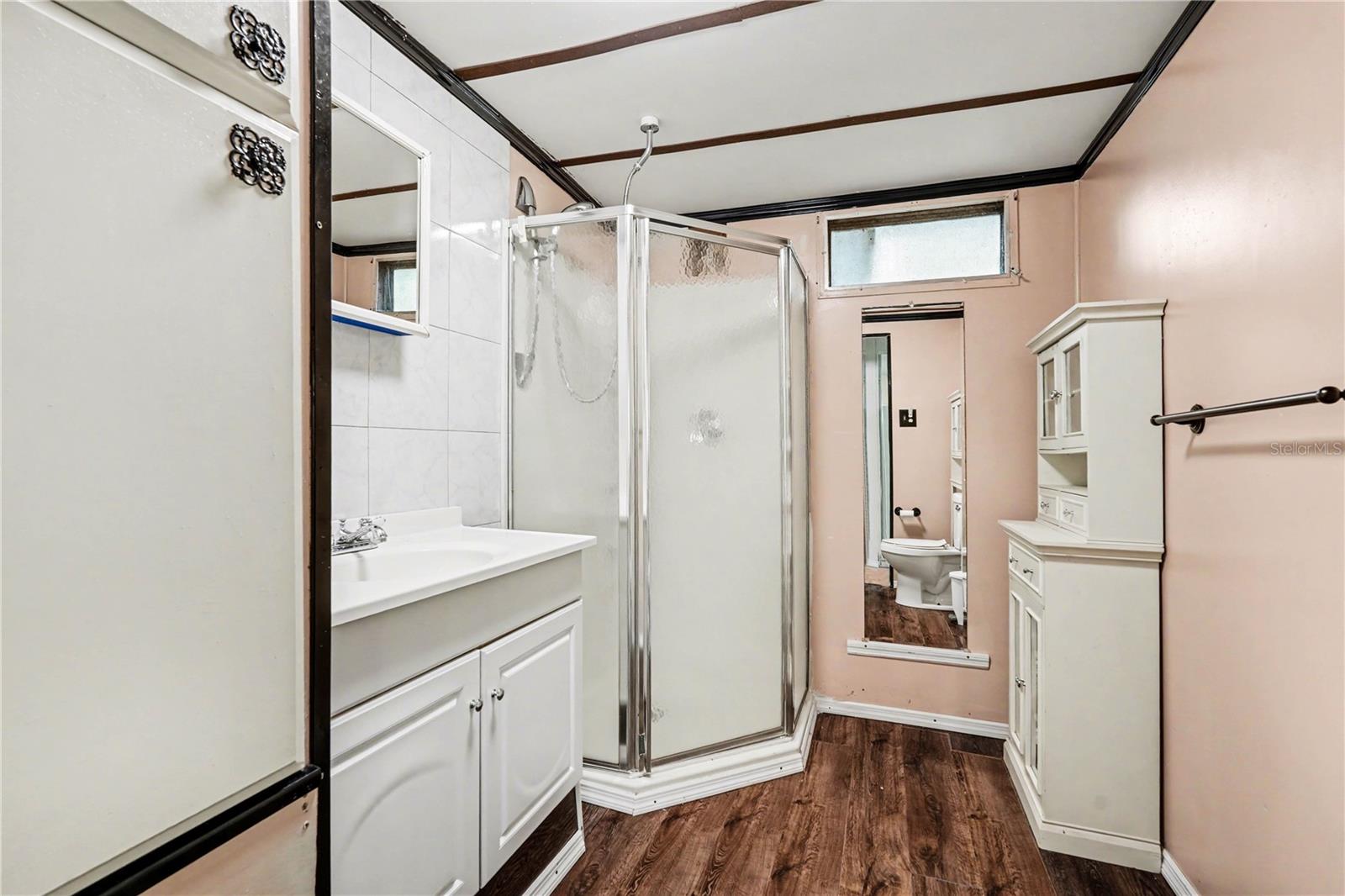 Image 18 of 24 For 24265 Duffield Road