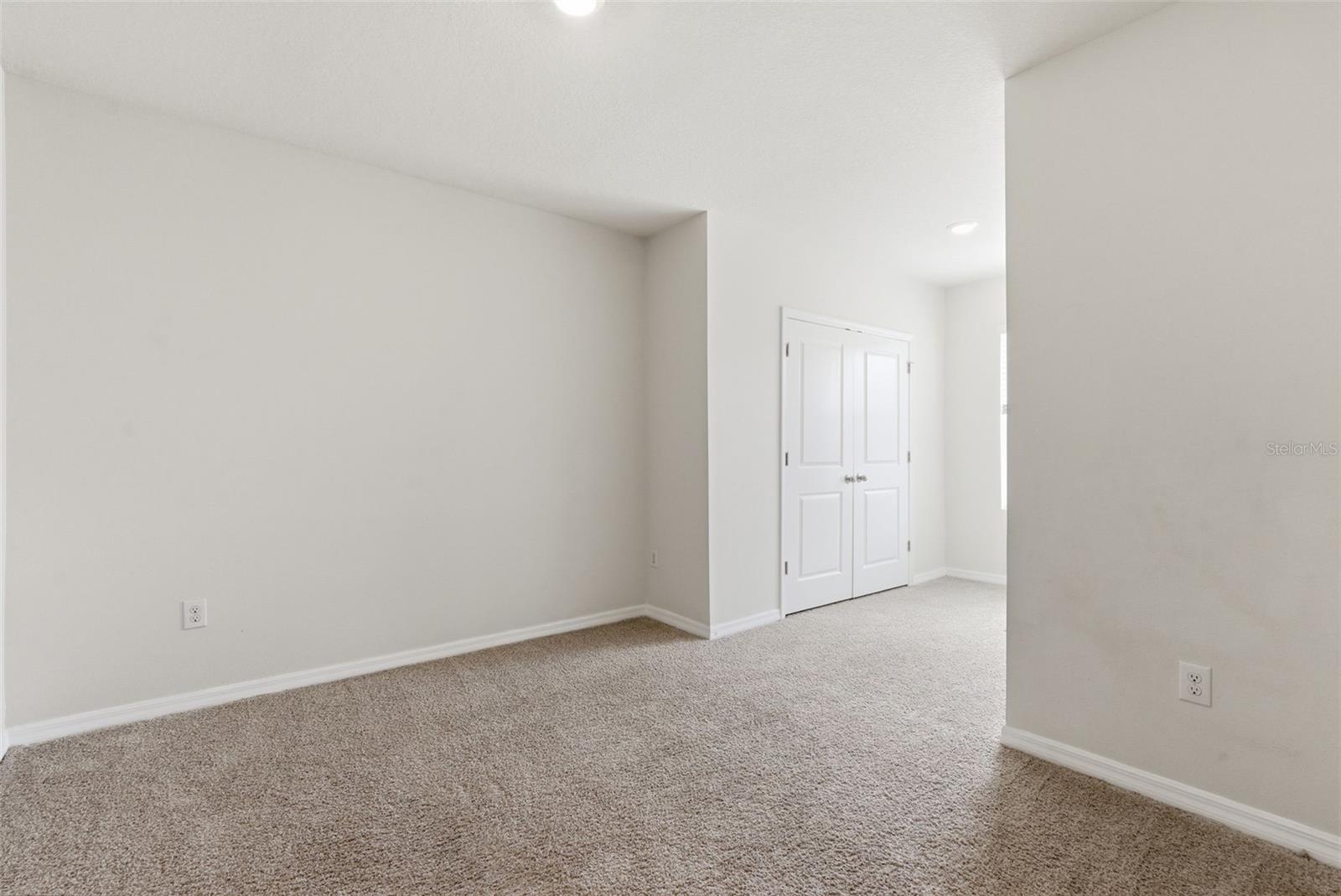 Image 42 of 47 For 424 Newmont Circle