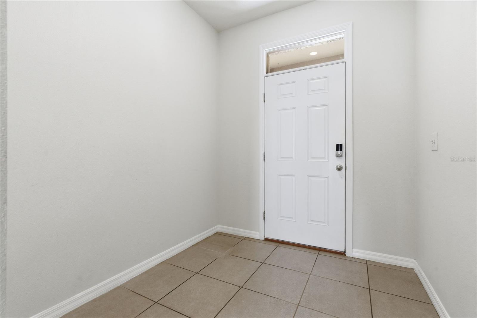 Image 8 of 47 For 424 Newmont Circle