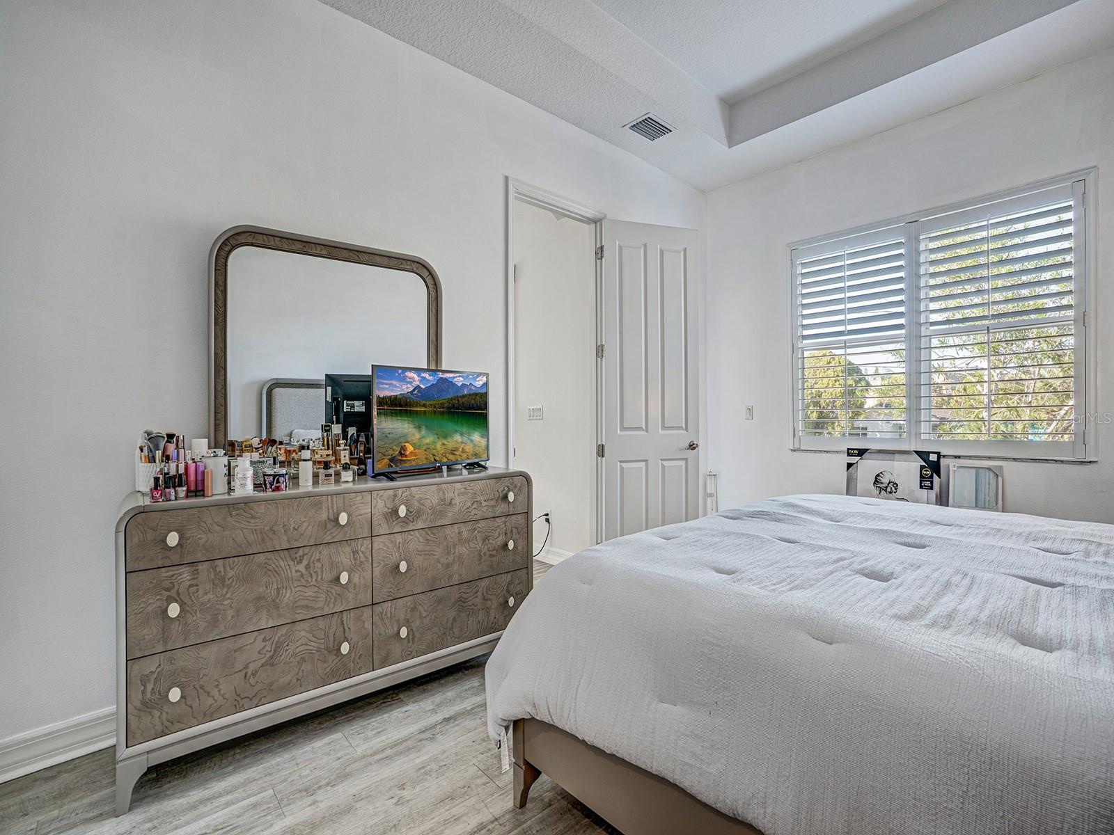 Image 15 of 38 For 4645 Casswell Drive