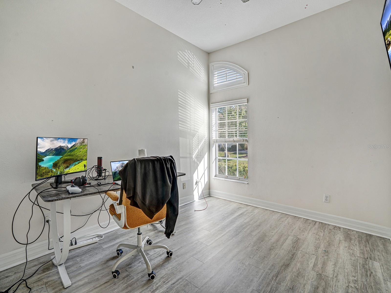 Image 19 of 38 For 4645 Casswell Drive