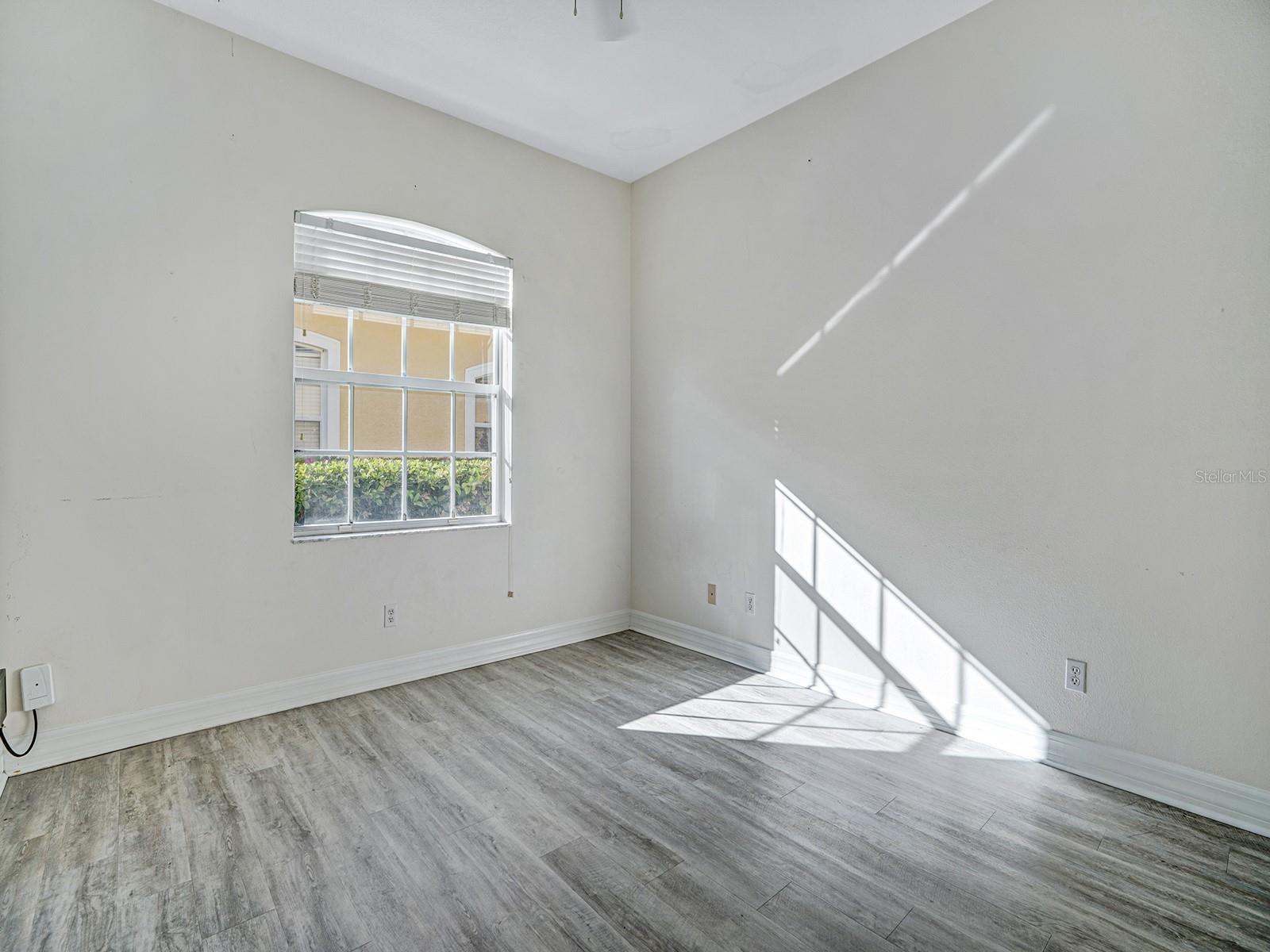 Image 22 of 38 For 4645 Casswell Drive