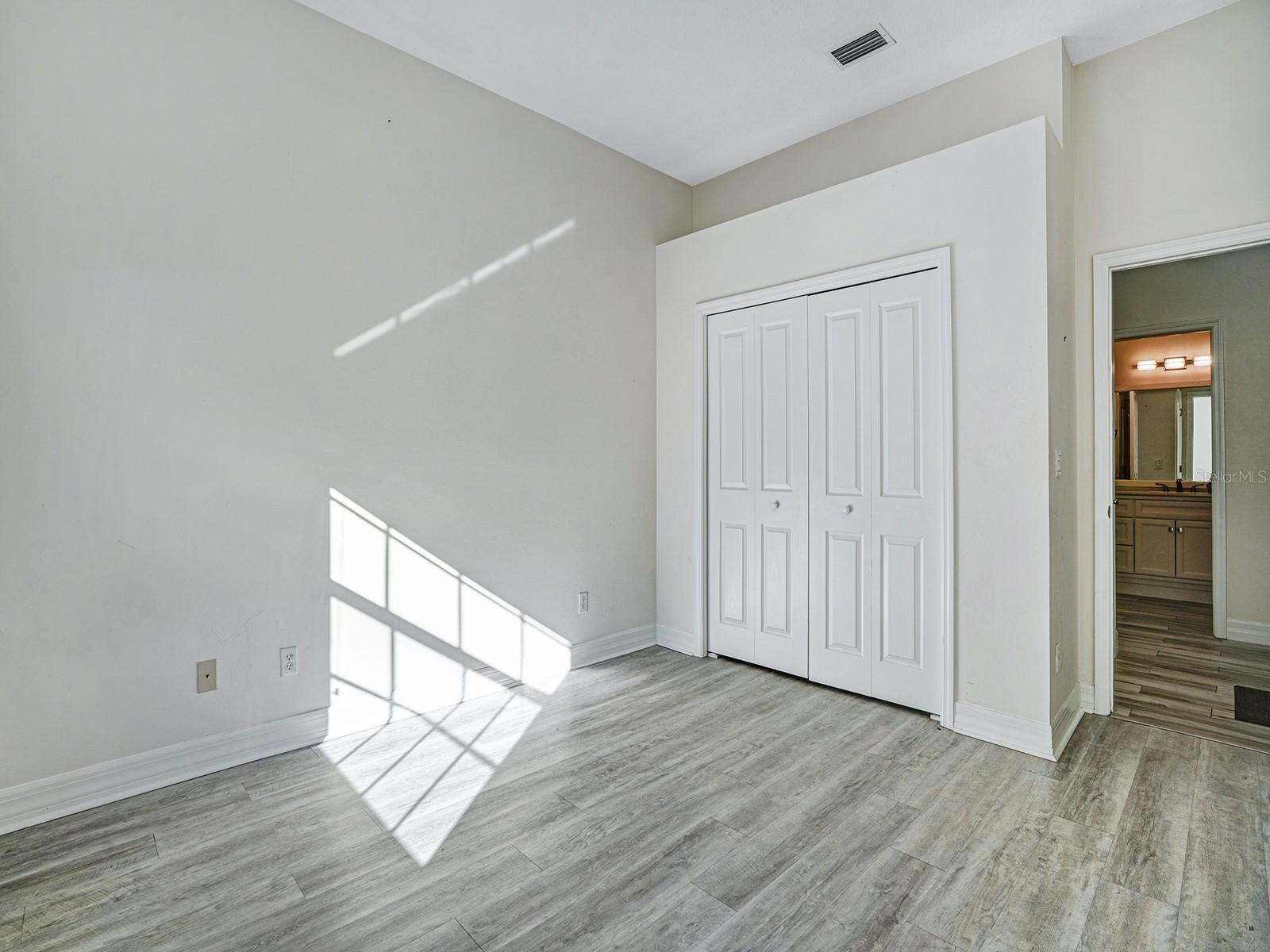 Image 23 of 38 For 4645 Casswell Drive