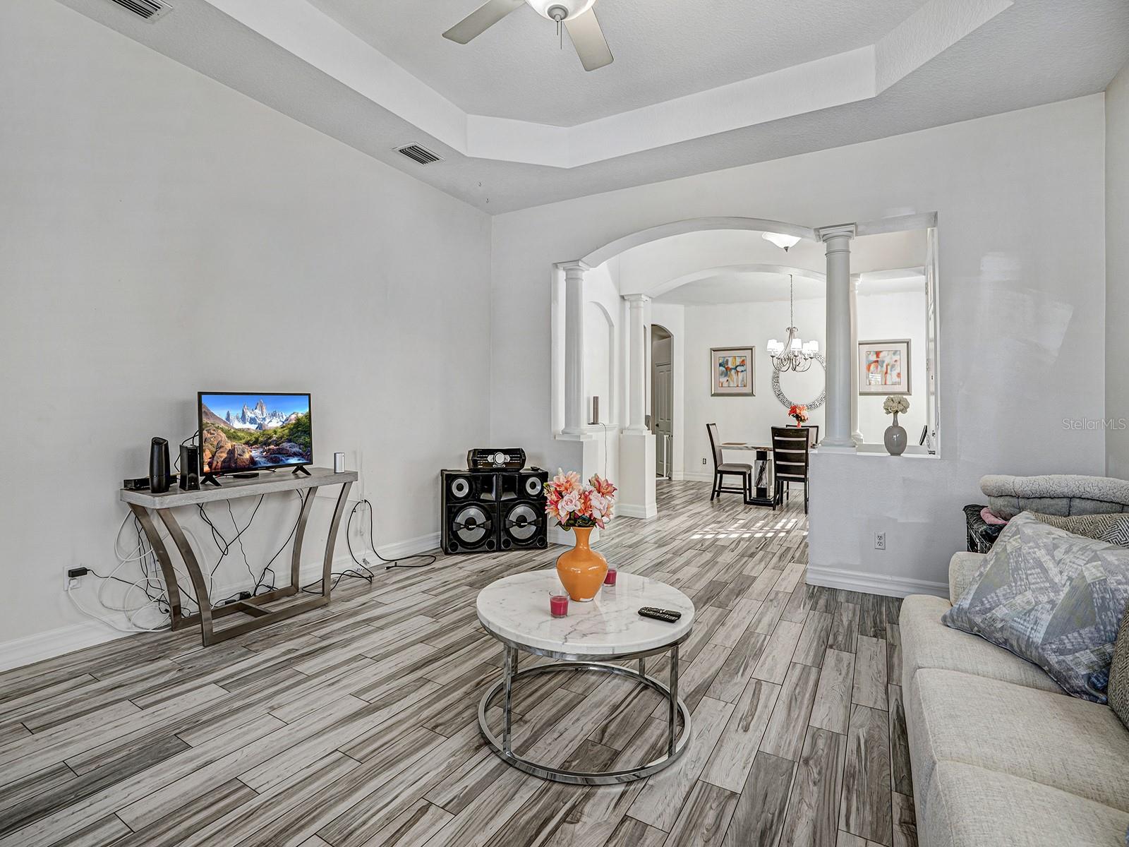 Image 6 of 38 For 4645 Casswell Drive