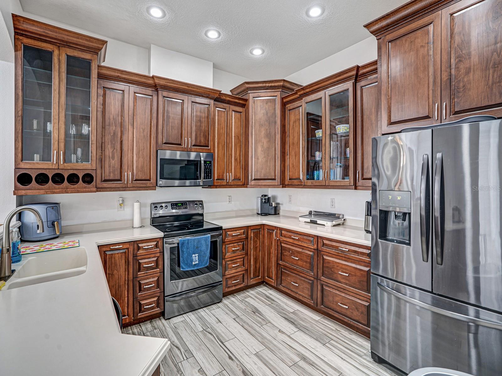 Image 8 of 38 For 4645 Casswell Drive