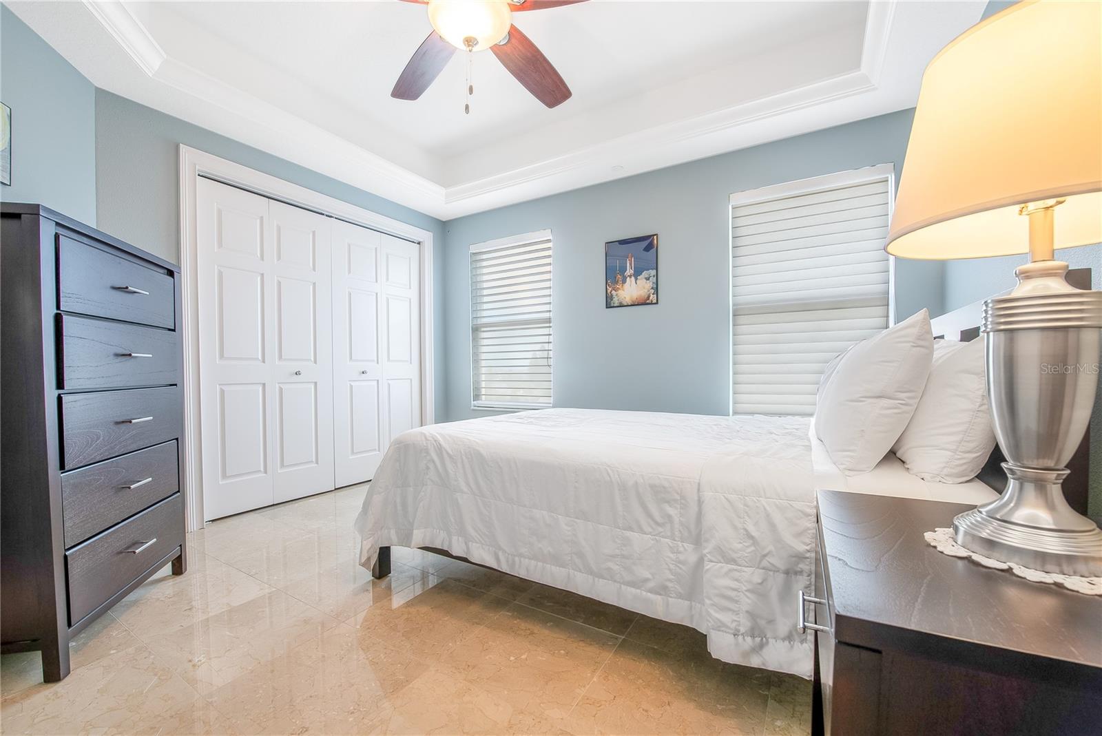 Image 28 of 37 For 15 Somerset Street 603