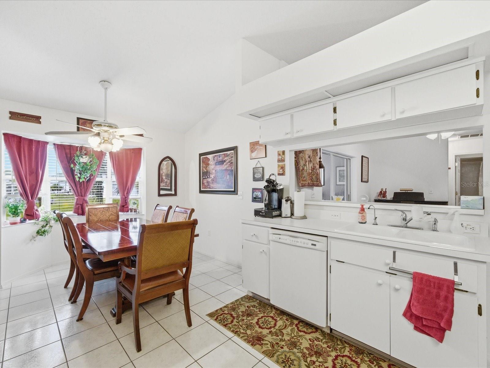 Image 19 of 35 For 4209 Avanti Circle