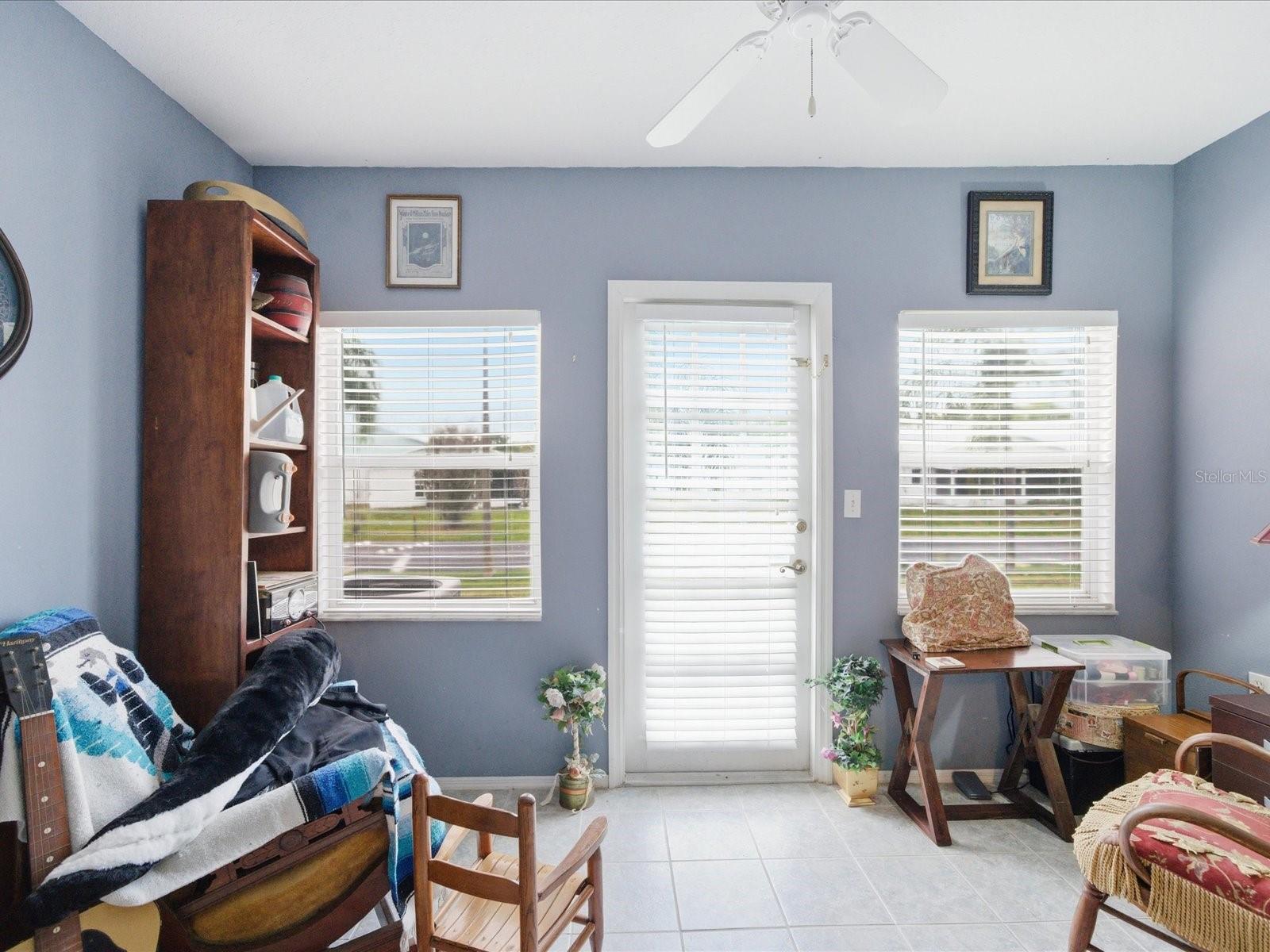 Image 22 of 35 For 4209 Avanti Circle