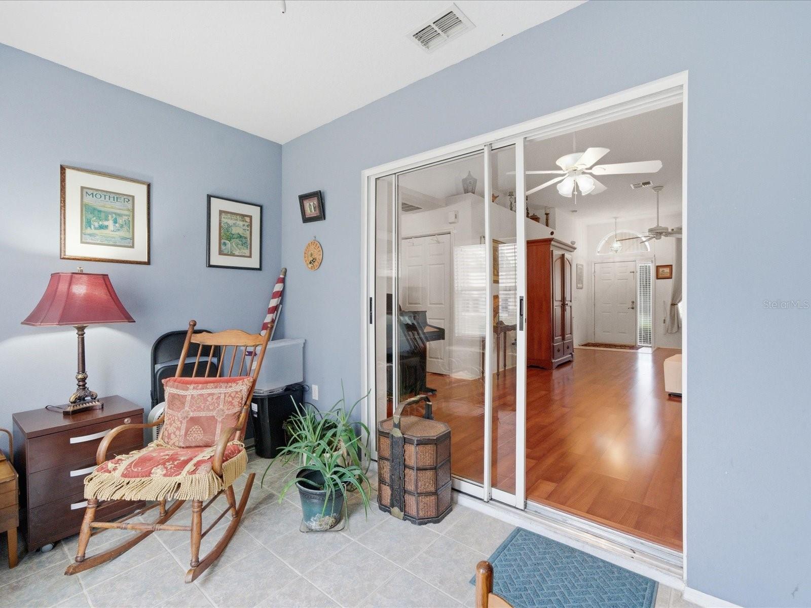 Image 23 of 35 For 4209 Avanti Circle