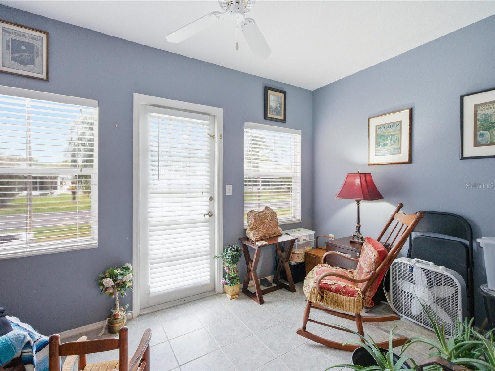 Image 24 of 35 For 4209 Avanti Circle