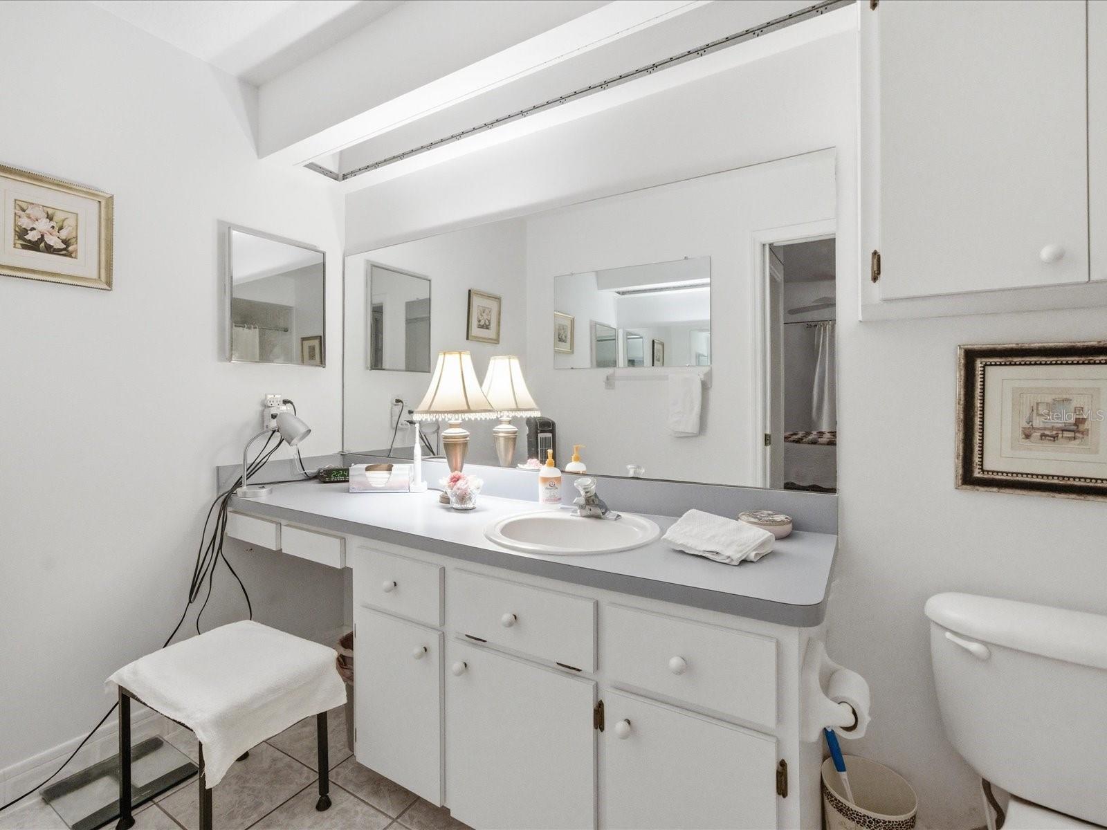 Image 30 of 35 For 4209 Avanti Circle