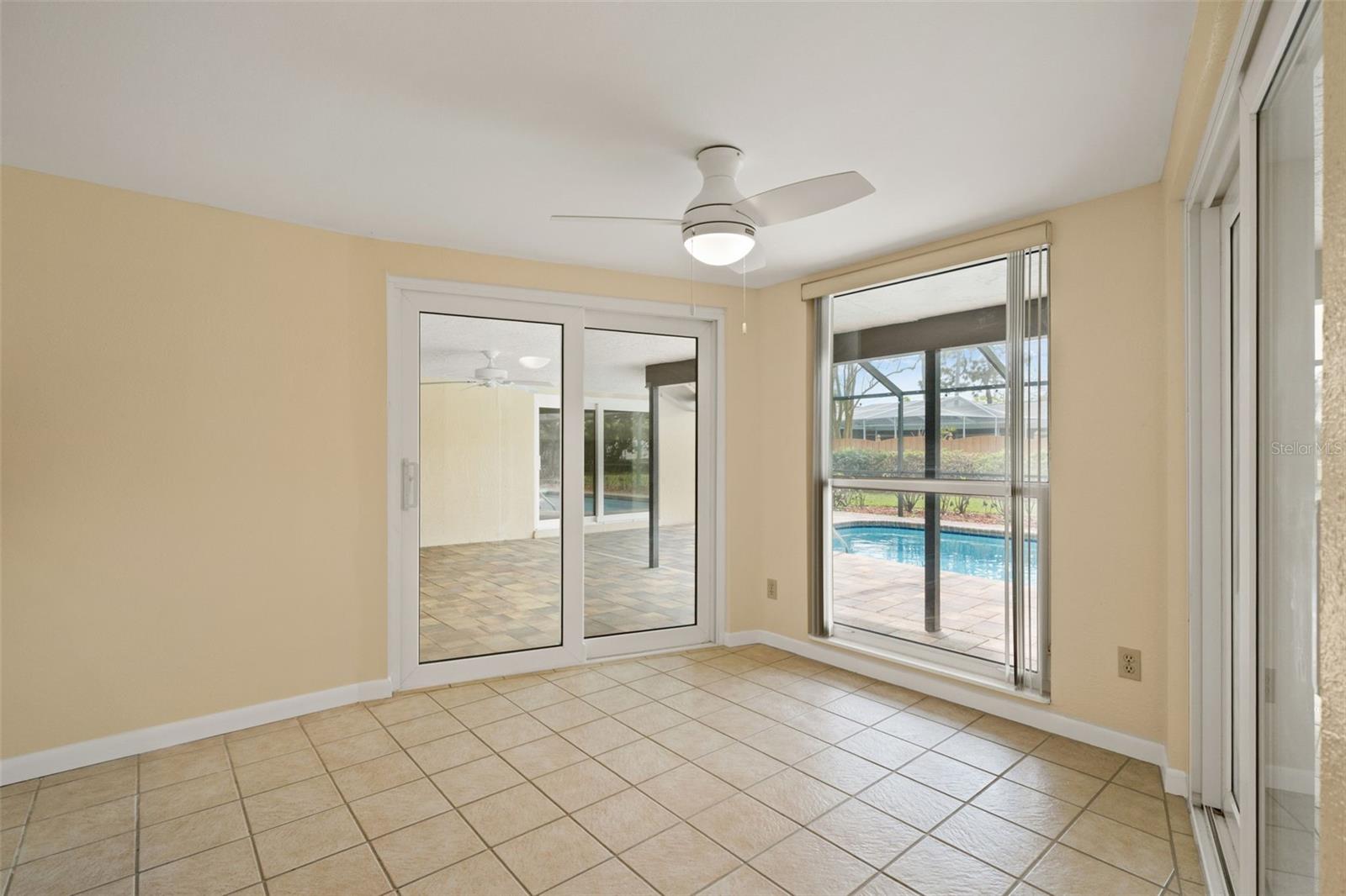 Image 18 of 57 For 2889 Fair Green Drive