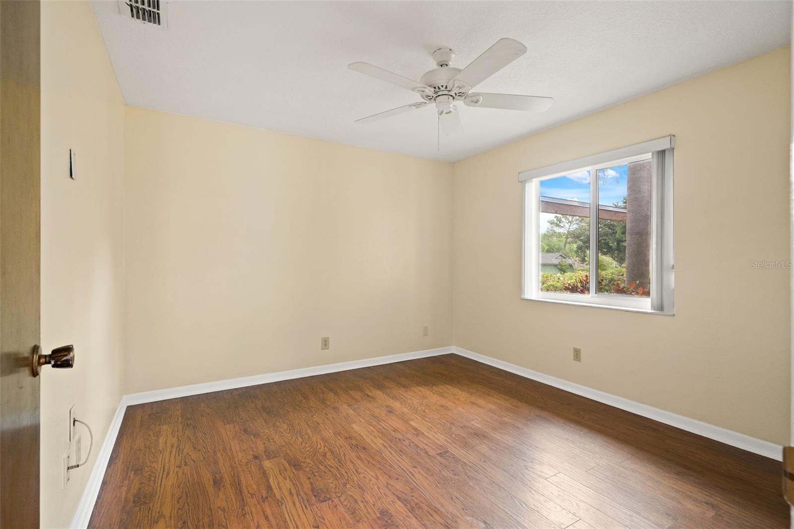 Image 34 of 57 For 2889 Fair Green Drive