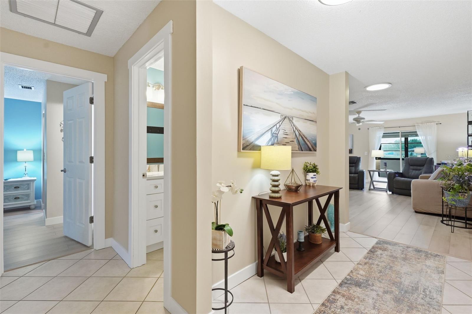 Listing photo id 12 for 1304 13th Circle Se 110