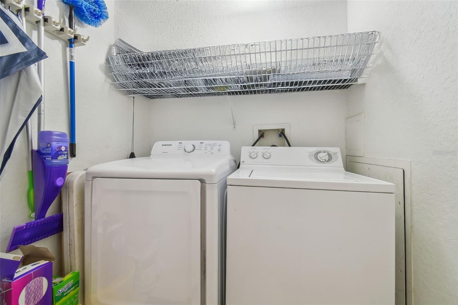 Image 19 of 27 For 2440 Horatio Street 1031