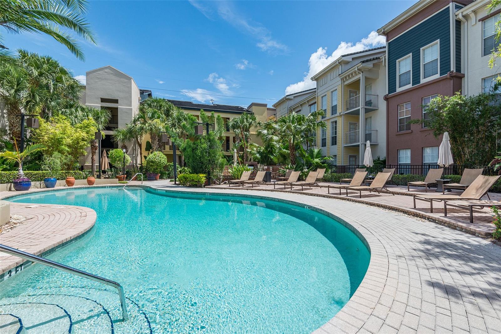 Image 24 of 27 For 2440 Horatio Street 1031