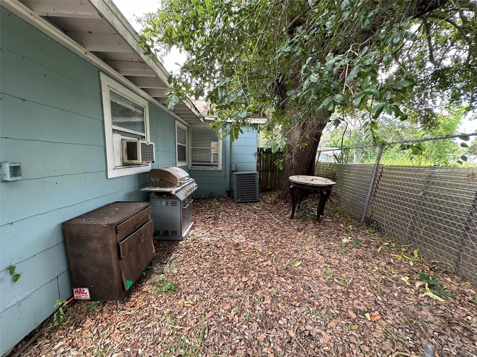 Image 11 of 12 For 6360 30th Street N