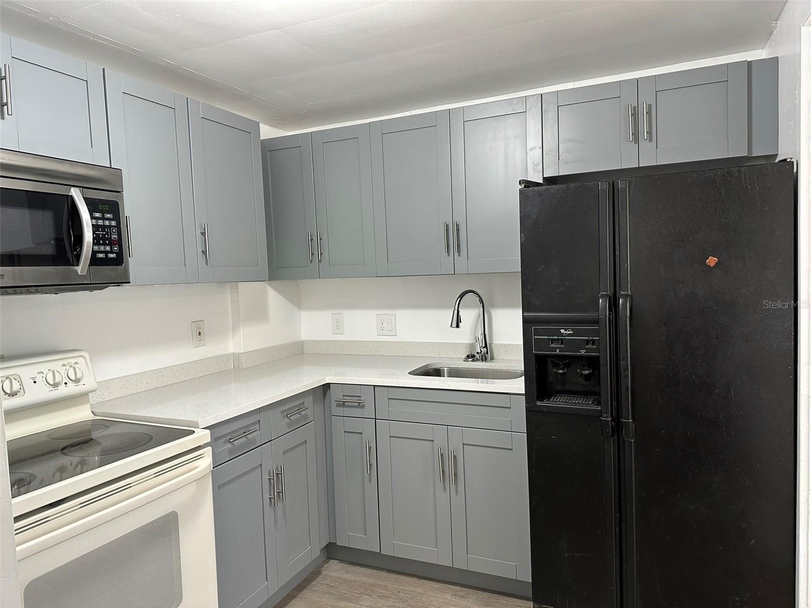 Image 5 of 12 For 6360 30th Street N