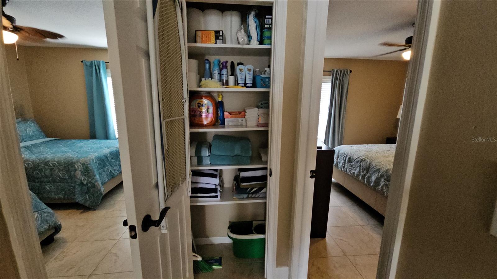 Image 11 of 42 For 5255 Coquina Key Drive Se C