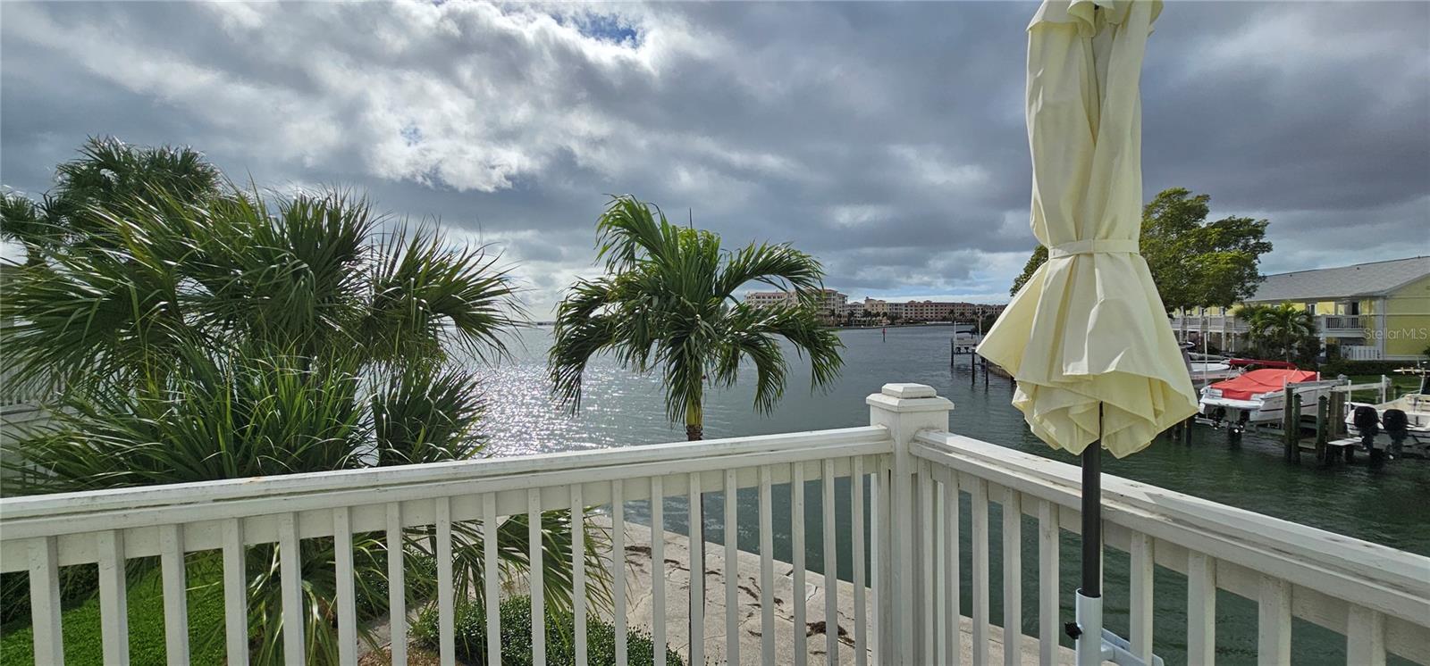 Image 15 of 42 For 5255 Coquina Key Drive Se C