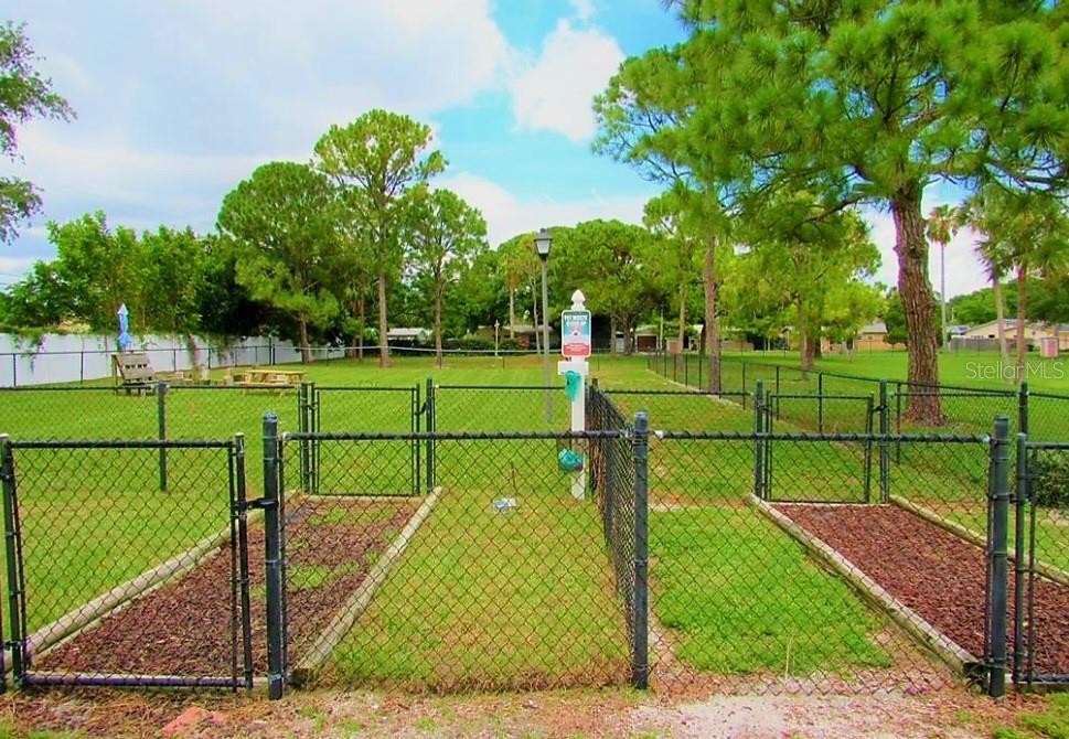 Image 33 of 42 For 5255 Coquina Key Drive Se C