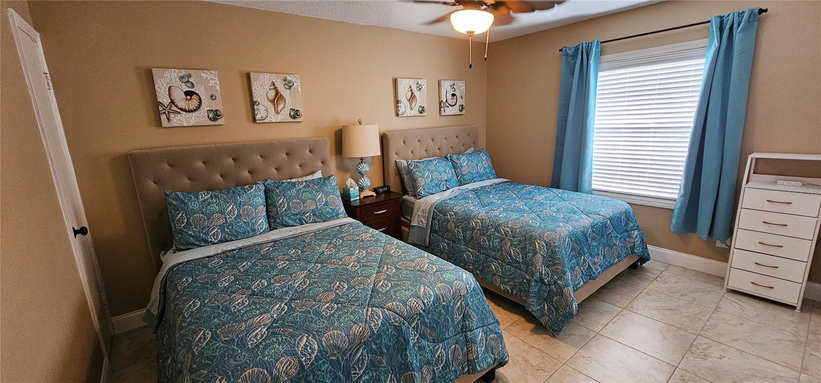 Image 7 of 42 For 5255 Coquina Key Drive Se C