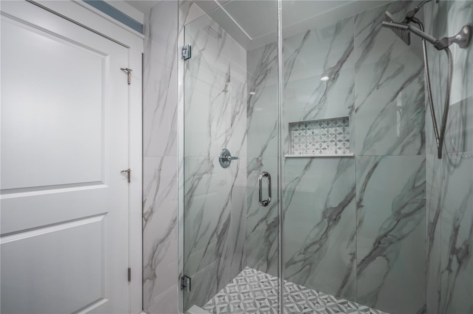 Image 16 of 32 For 6814 Glen Avenue