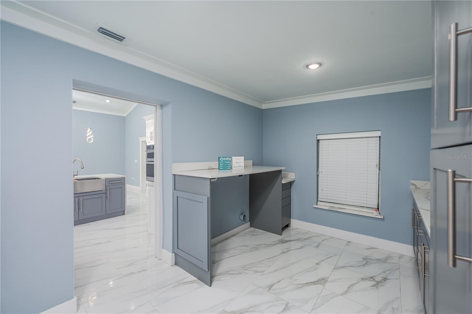 Image 21 of 32 For 6814 Glen Avenue