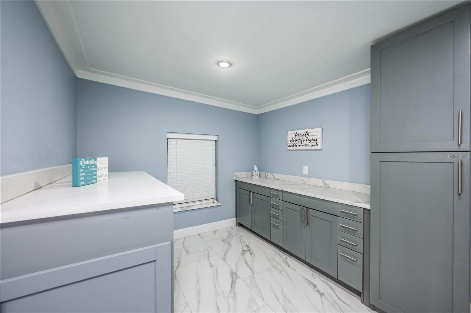 Image 22 of 32 For 6814 Glen Avenue