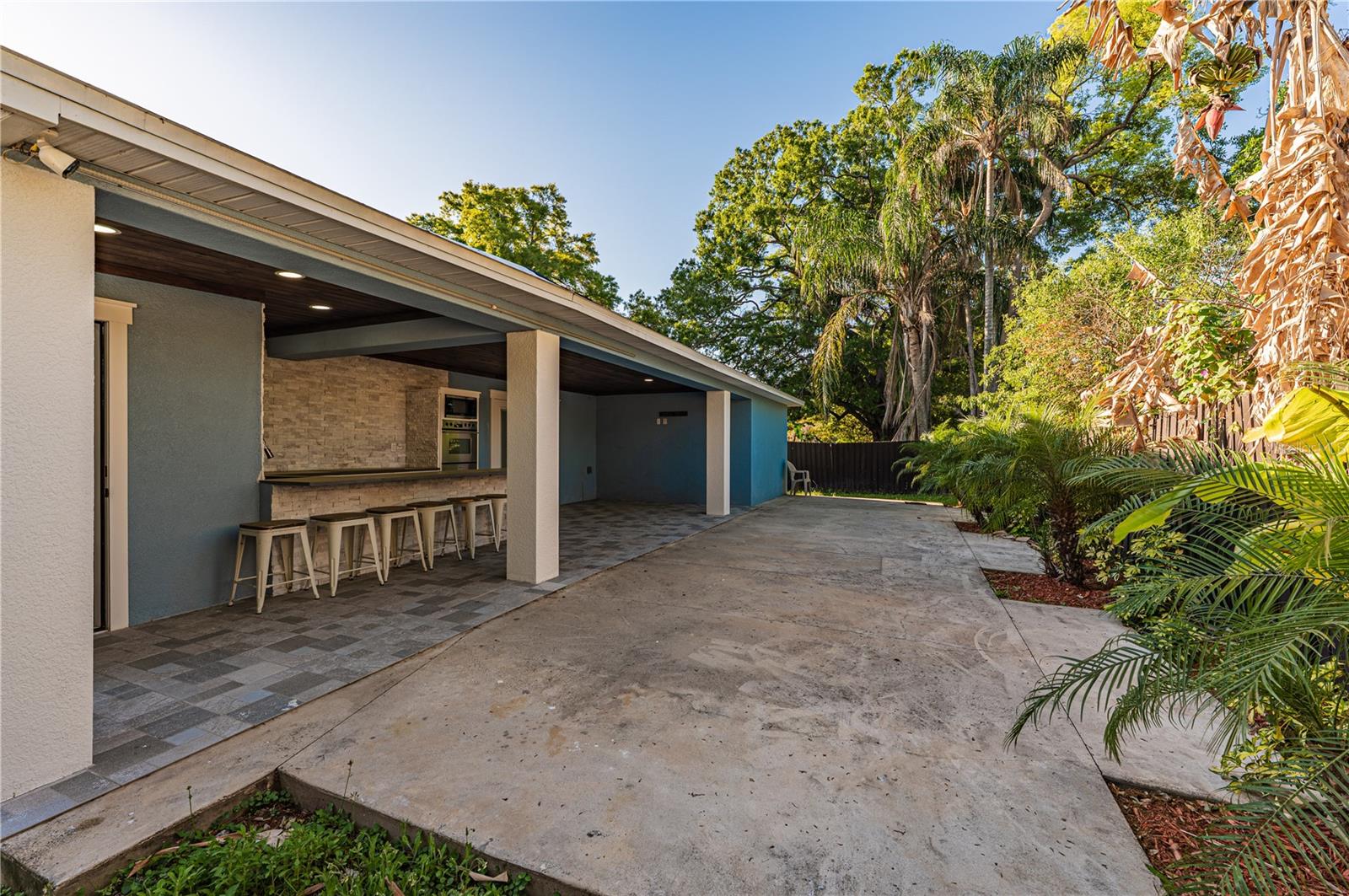 Image 30 of 32 For 6814 Glen Avenue