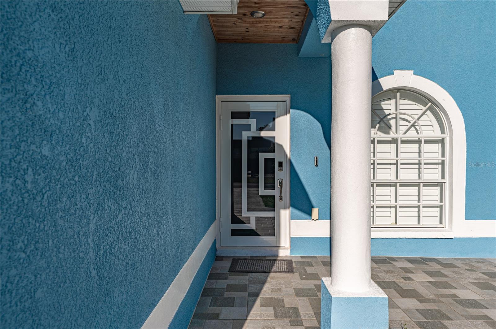 Image 4 of 32 For 6814 Glen Avenue