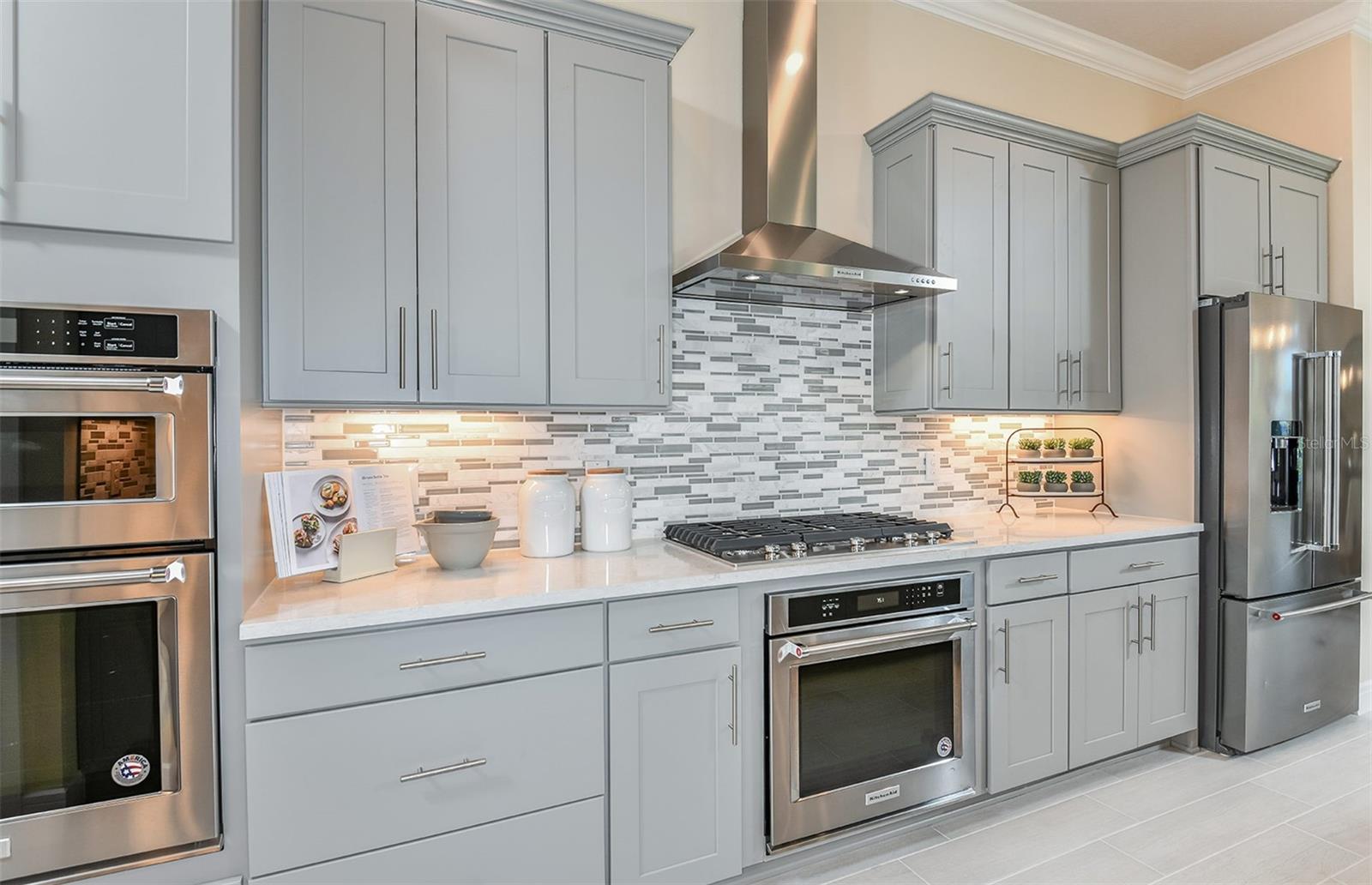 Image 5 of 33 For 6236 84th Avenue