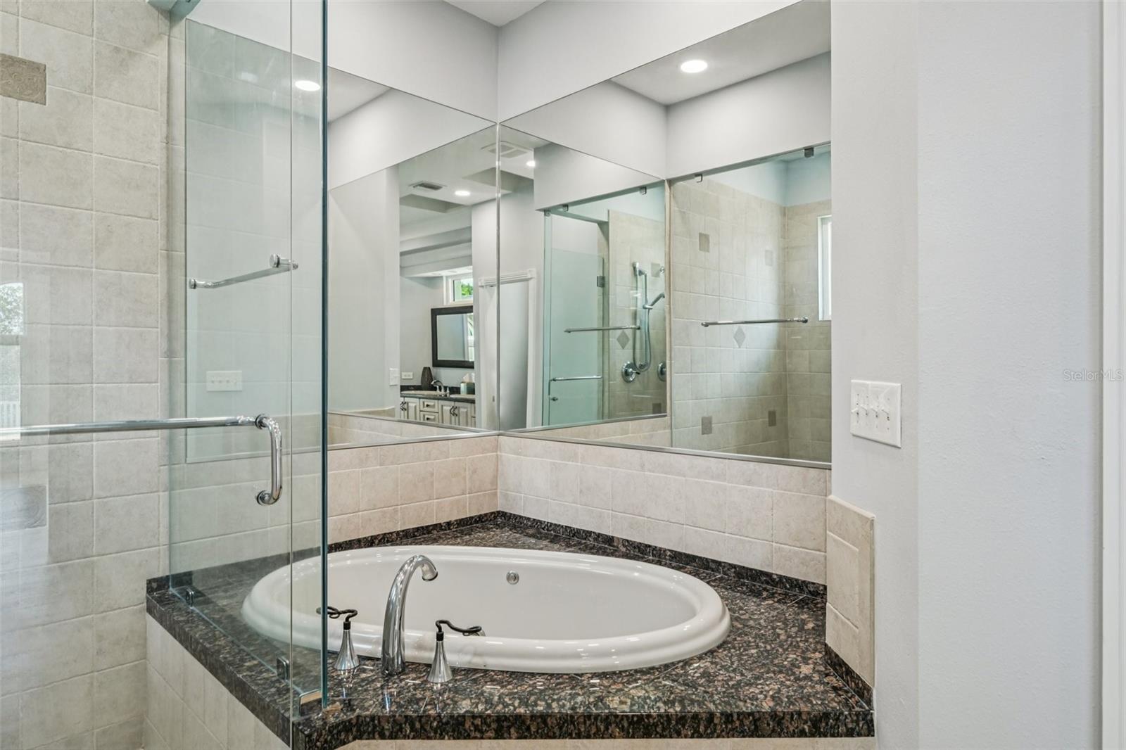 Image 25 of 65 For 750 Sand Pine Drive Ne