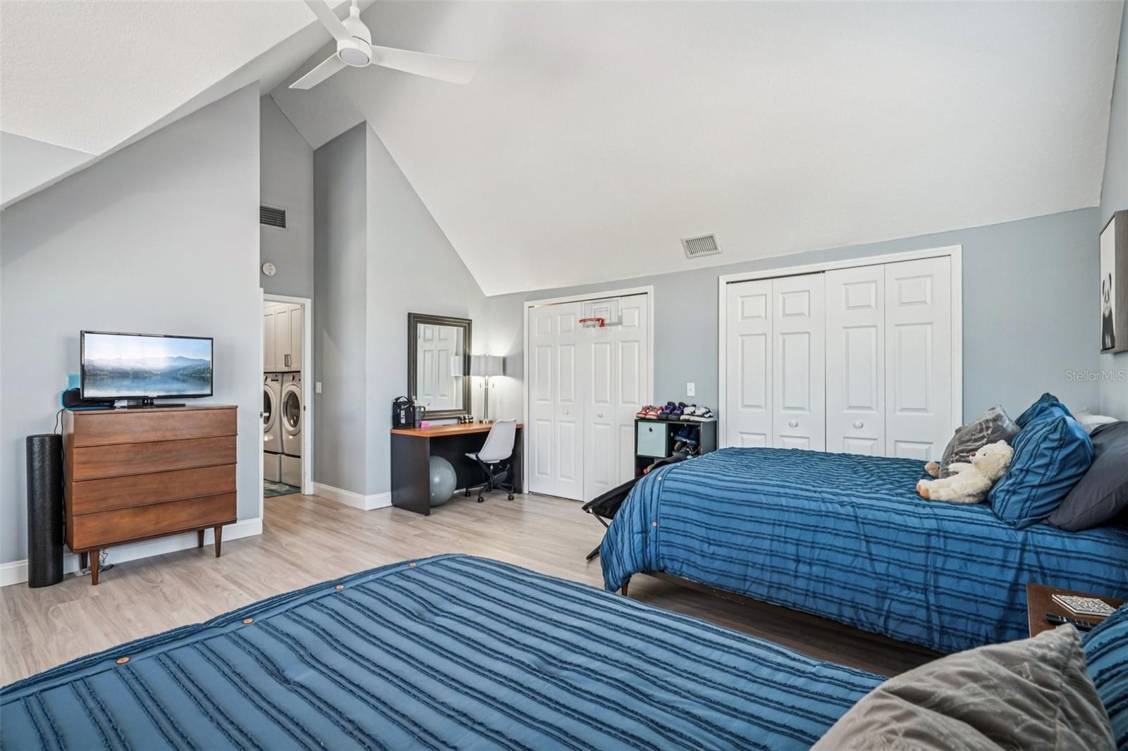 Image 30 of 65 For 750 Sand Pine Drive Ne