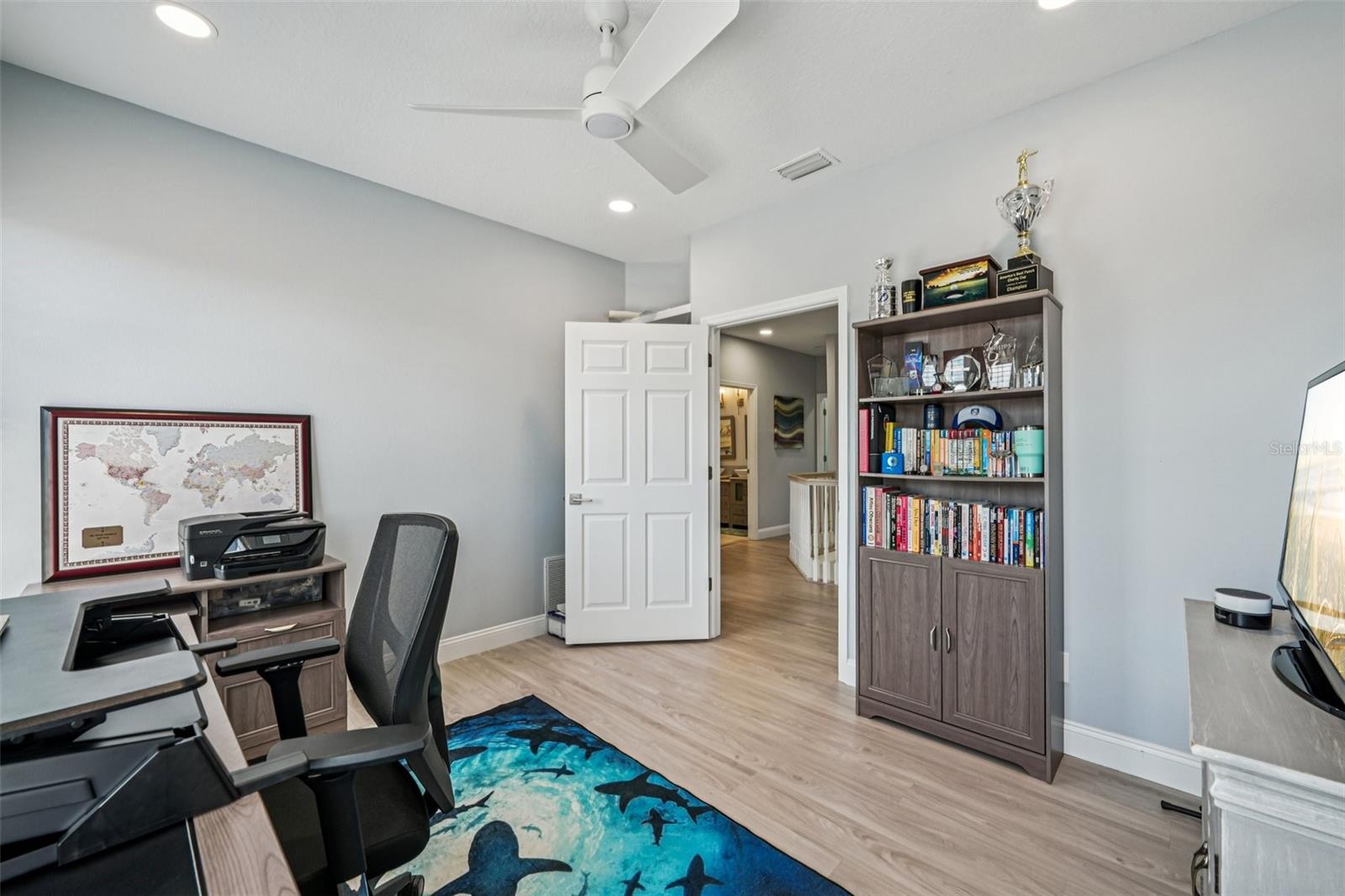 Image 36 of 65 For 750 Sand Pine Drive Ne