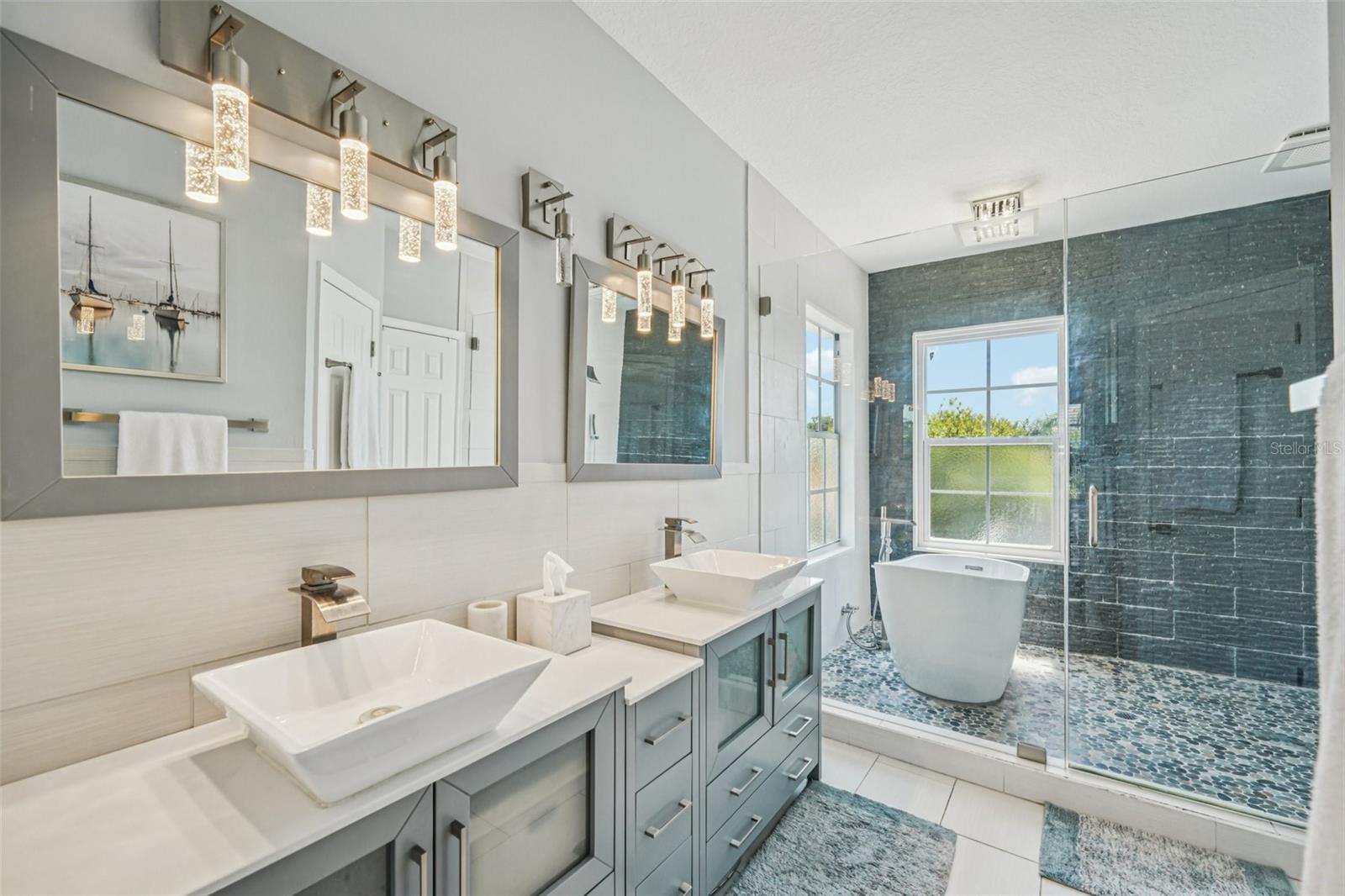 Image 39 of 65 For 750 Sand Pine Drive Ne