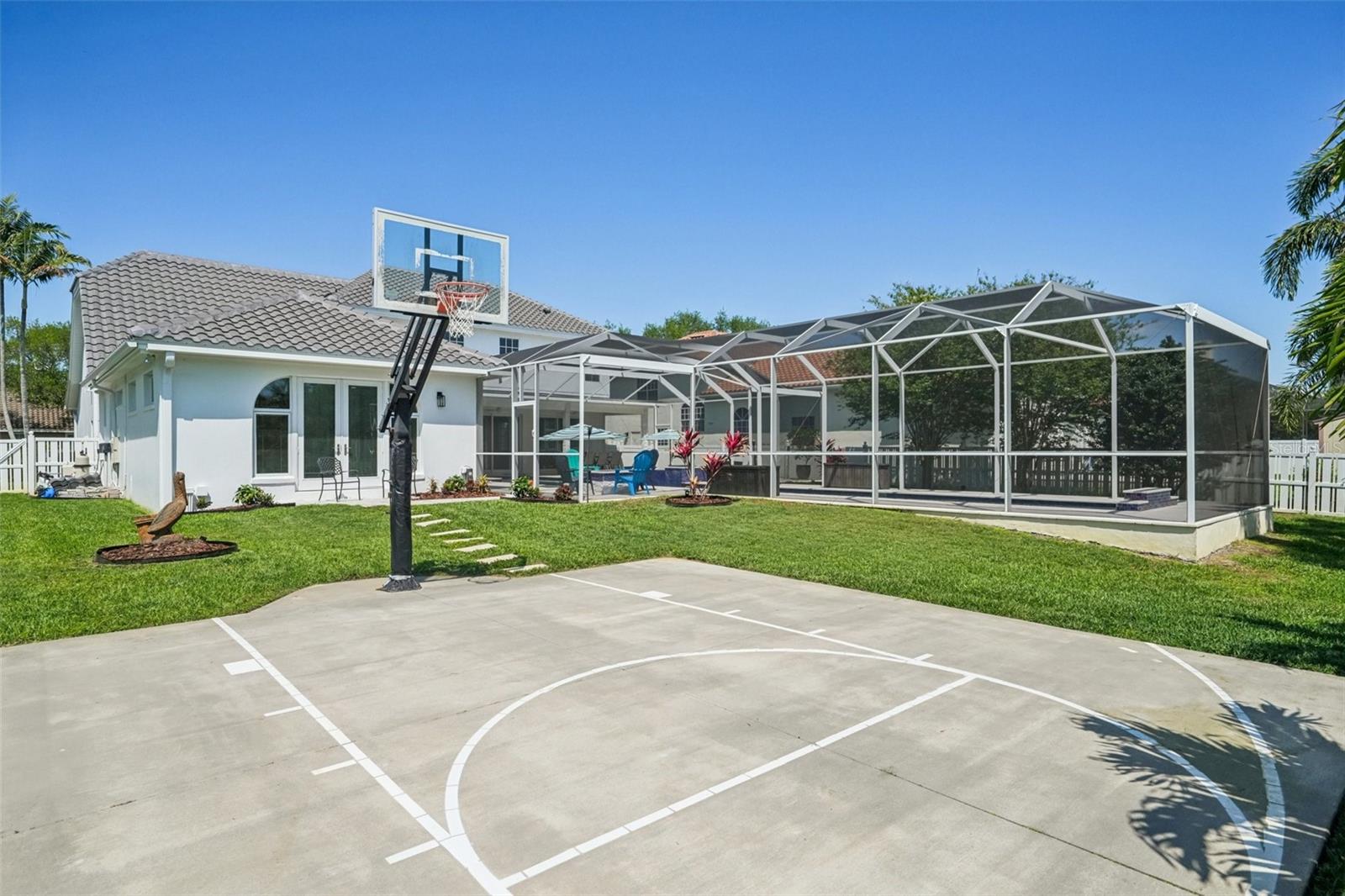 Image 48 of 65 For 750 Sand Pine Drive Ne