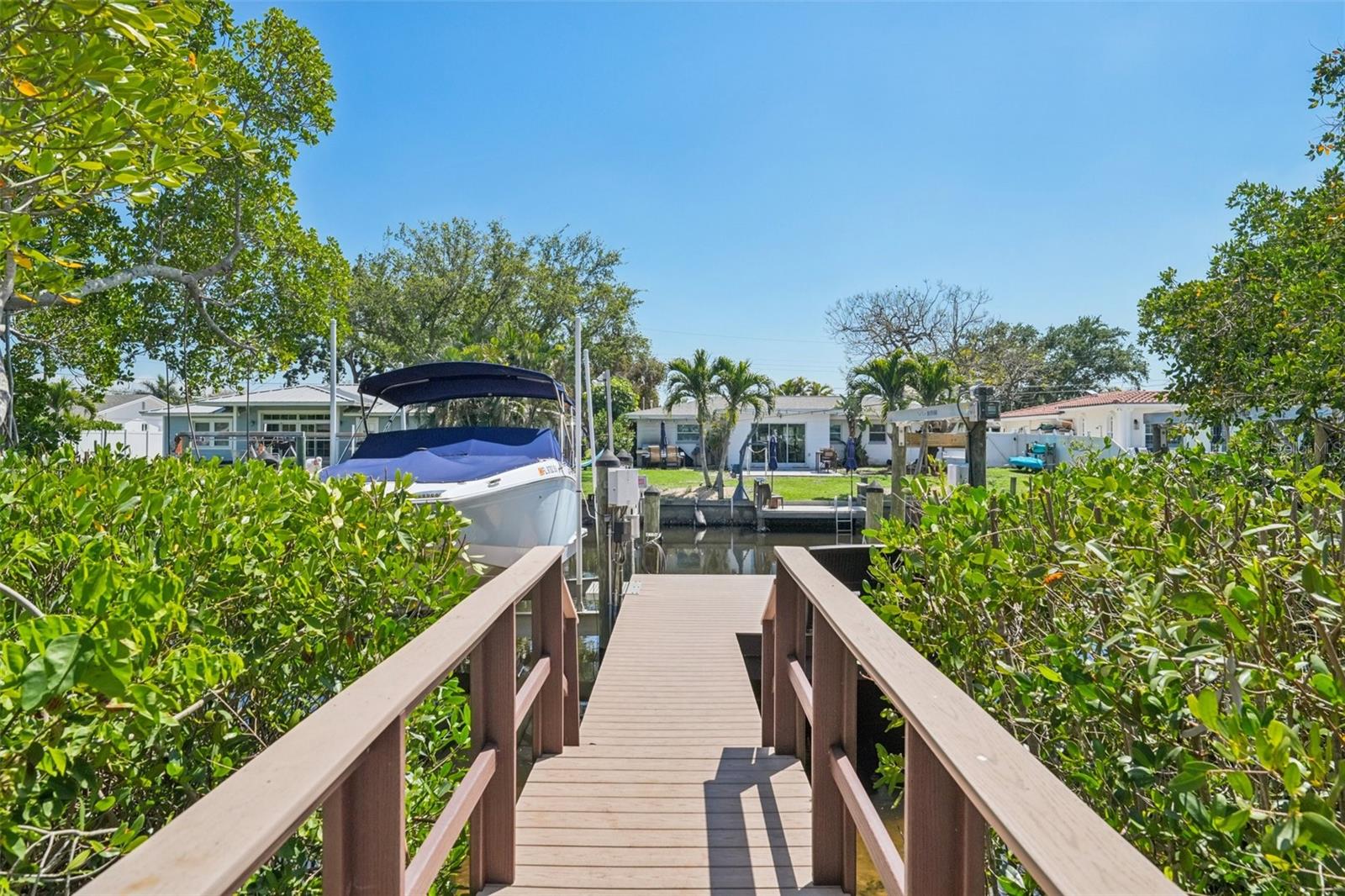 Image 51 of 65 For 750 Sand Pine Drive Ne