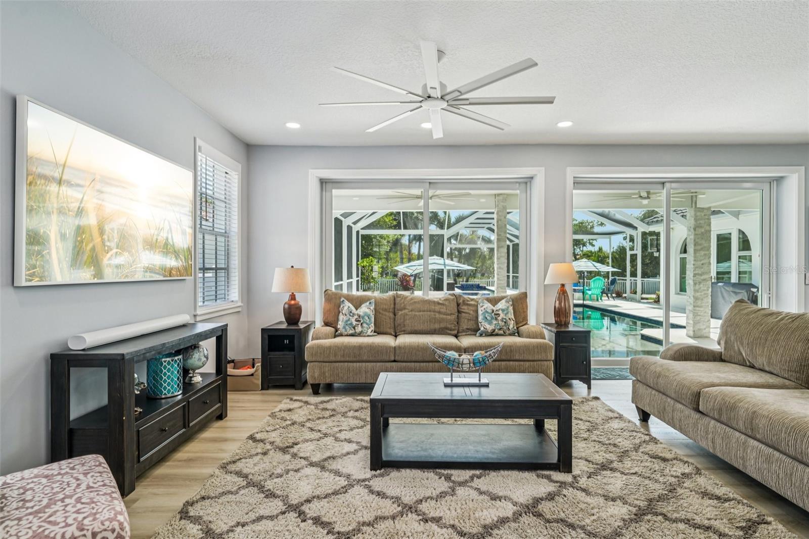 Image 7 of 65 For 750 Sand Pine Drive Ne