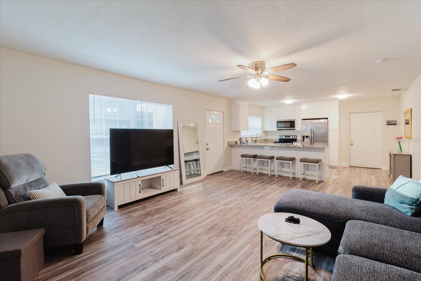 Image 12 of 60 For 7800 Washington Street