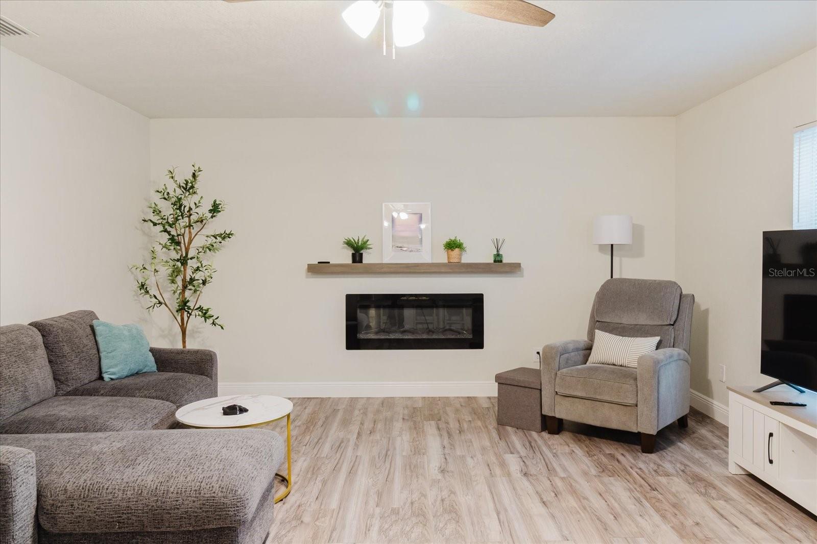 Image 17 of 60 For 7800 Washington Street