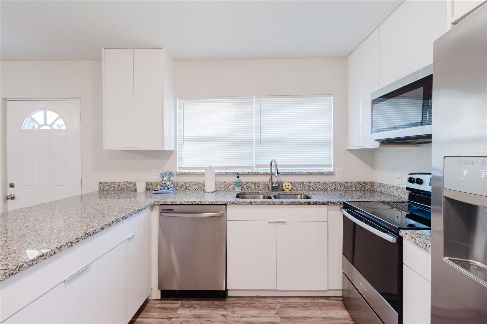 Image 20 of 60 For 7800 Washington Street