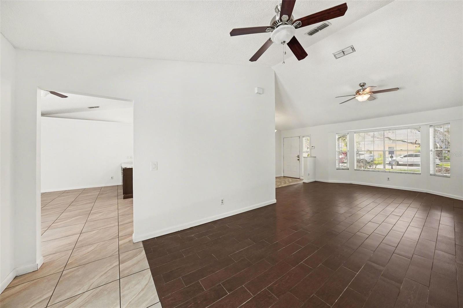 Listing photo id 9 for 6202 Boone Drive